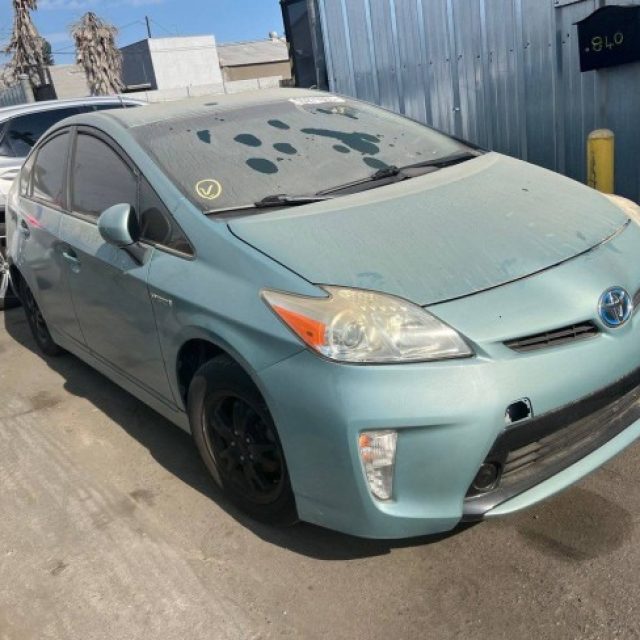 Prius 2012 Option3 ឡានមូល