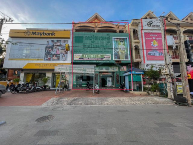 Commercial Building for rent ID code : CMFR-604