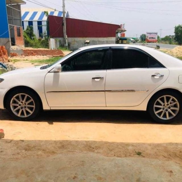 Camry Le 02 ABS.