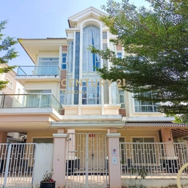Queen_Villa for rent at Borey Chip Mong