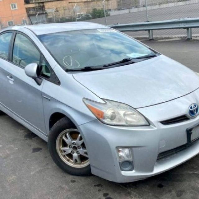 Toyota Prius 010_Option4 (អេក្រង់ធំ)