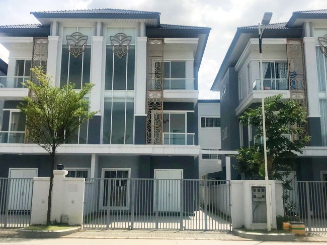 Twin Villa for rent