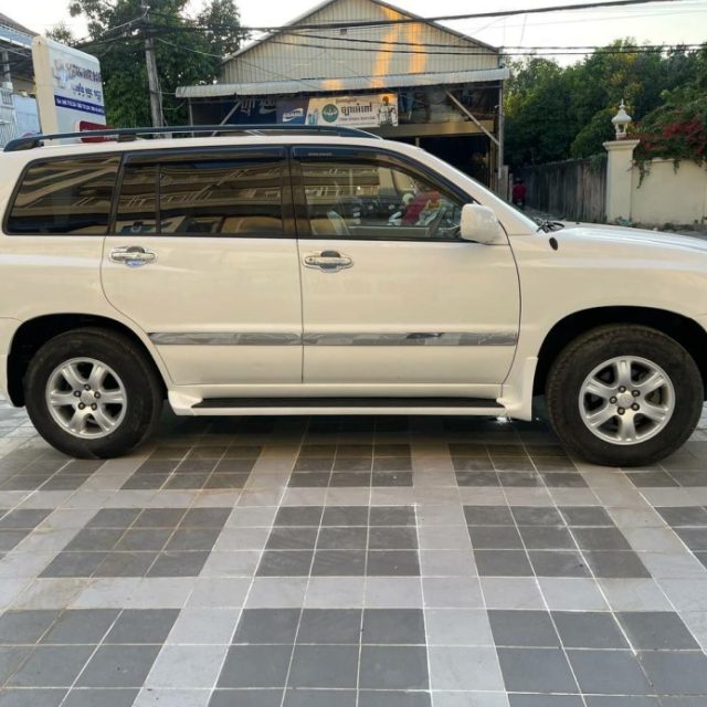 លក់ឡាន Highlander 02 H/full ប៉ុង២