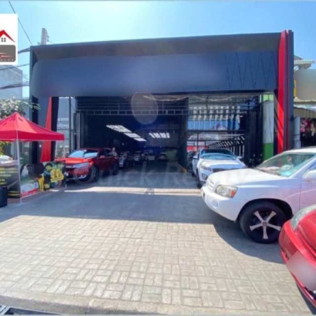 សេង​ការ៉ាសឡានបន្ទាន់​ នៅបឹងស្នោ