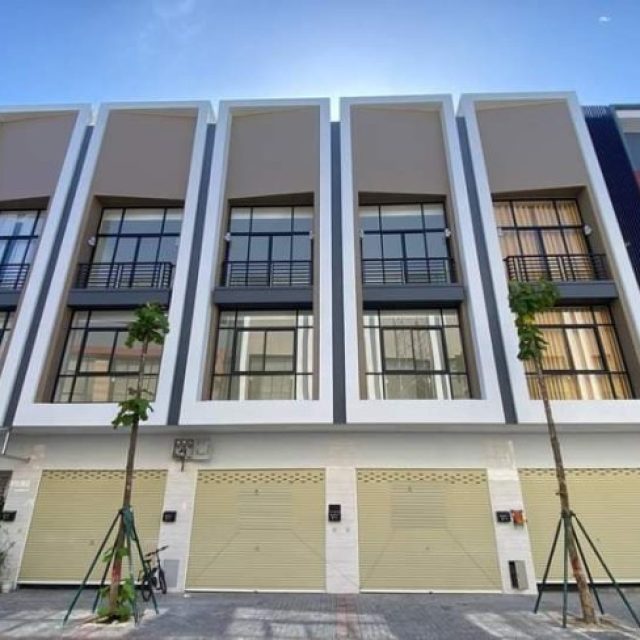 ផ្ទះអាជីវកម្ម SH-D សម្រាប់លក់