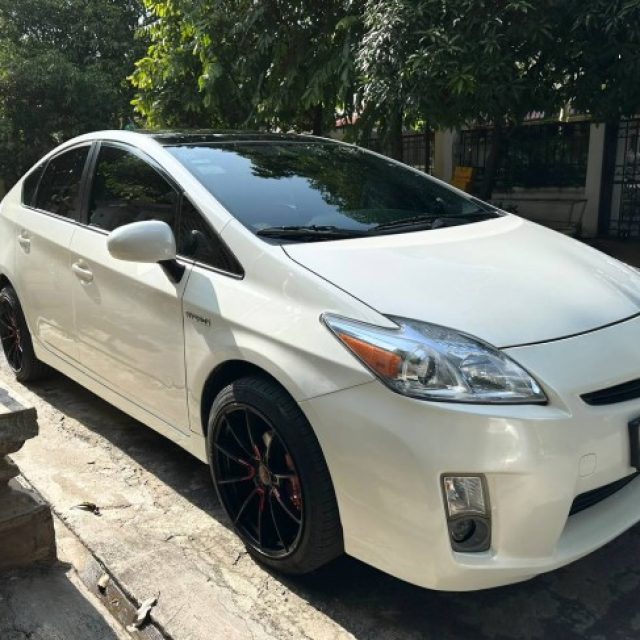 Prius 010 option 4 Solar