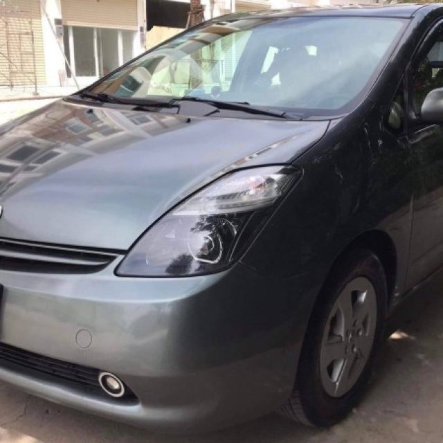 Prius 05 full No Map សាង 7300$
