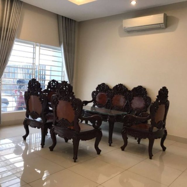 វីឡាLBសម្រាប់ជួលនៅបុរី ប៉េងហ៊ួត