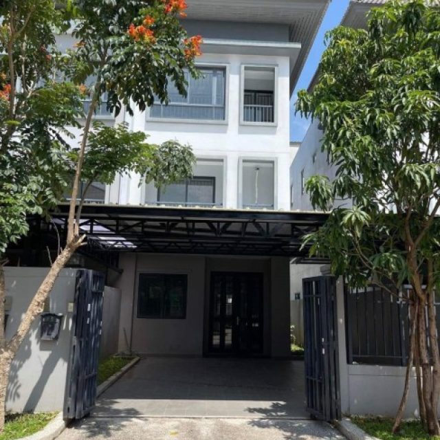 វីឡាកូនកាត់ (LA) សម្រាប់ជួលនៅបុរីជីបម៉ុង 598