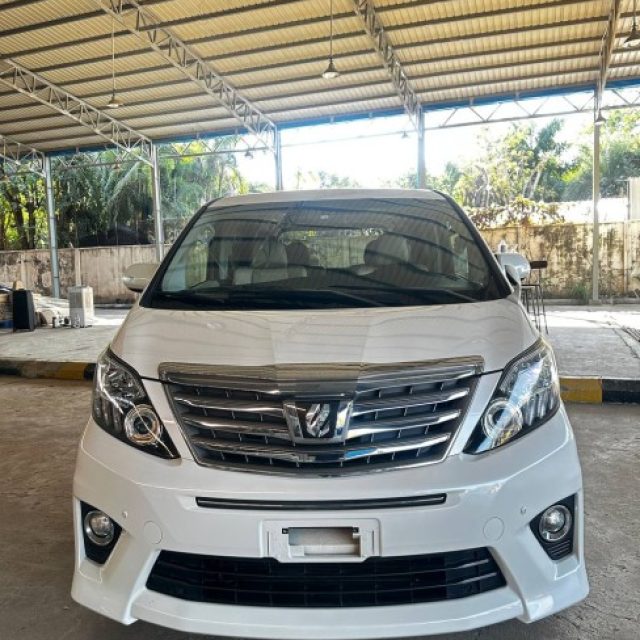 Toyota Alphard 2014