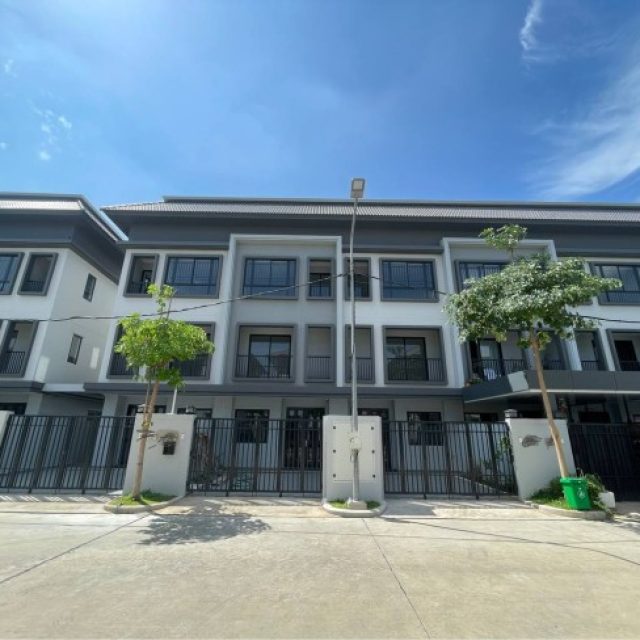 House for rent at Borey Chip Mong