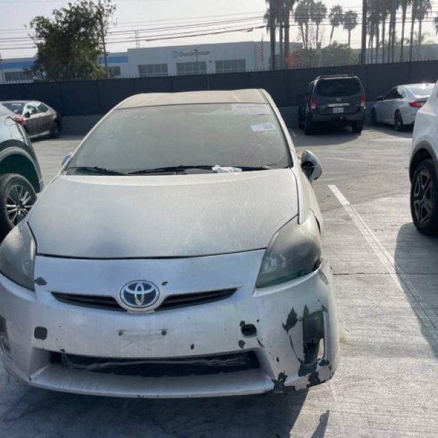 Prius 2011 Option4