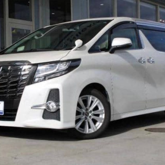 Toyota Alphard 2015