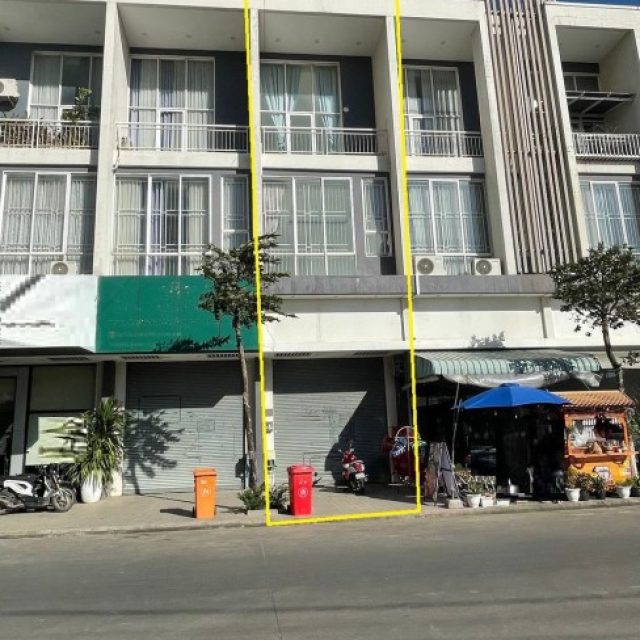 ផ្ទះអាជីវកម្មសម្រាប់ជួល