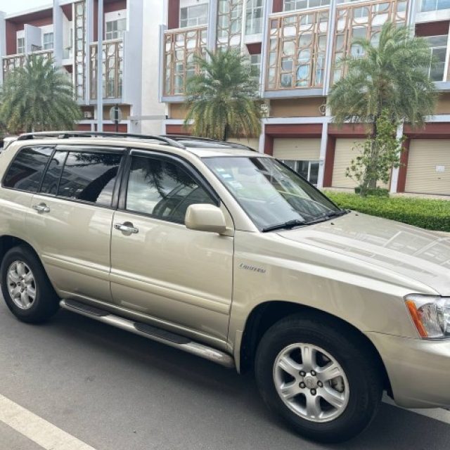 Toyota_Highlander 6ម៉ាសុីន