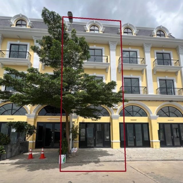 ផ្ទះល្វែងសម្រាប់ជួល